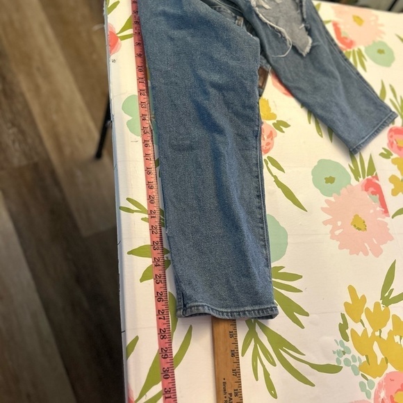 Hollister Ultra High Rise Vintage Straight 5R W27 L27 - Picture 5 of 8